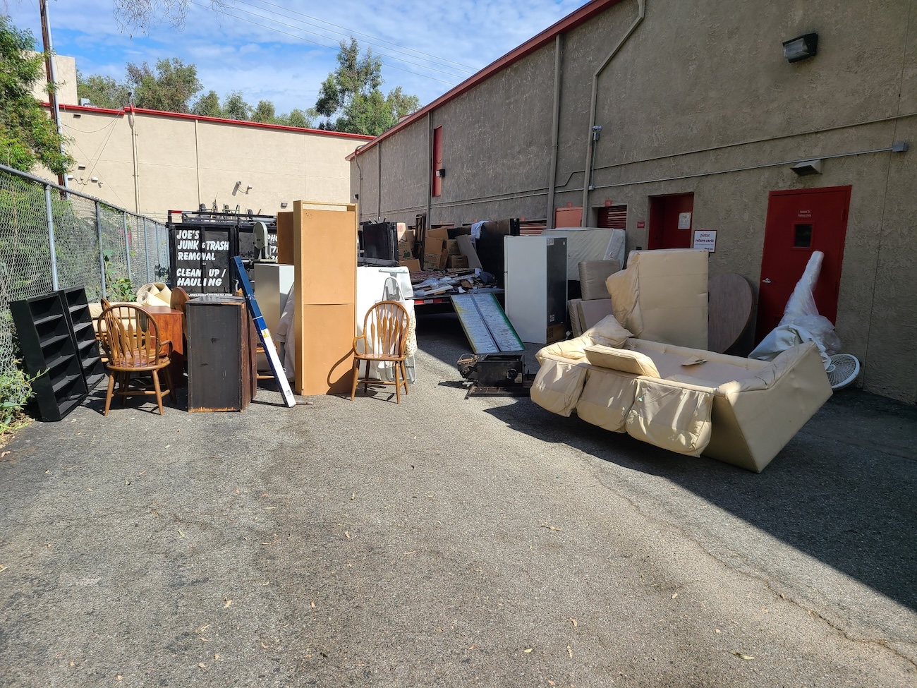 Commercial Junk Removal In Fullerton California