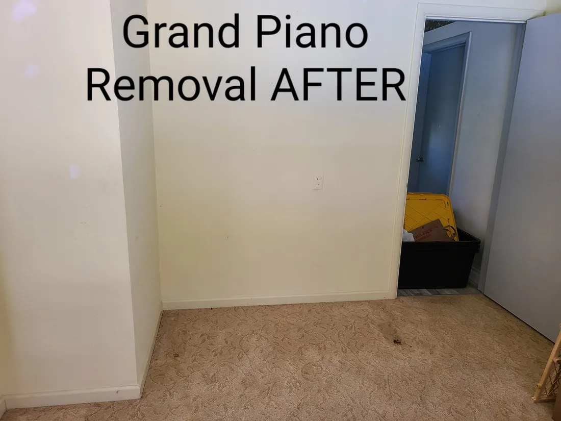 Piano removal Orange, CA, a cleared living room after Joe's Junk and Trash Removal took the piano